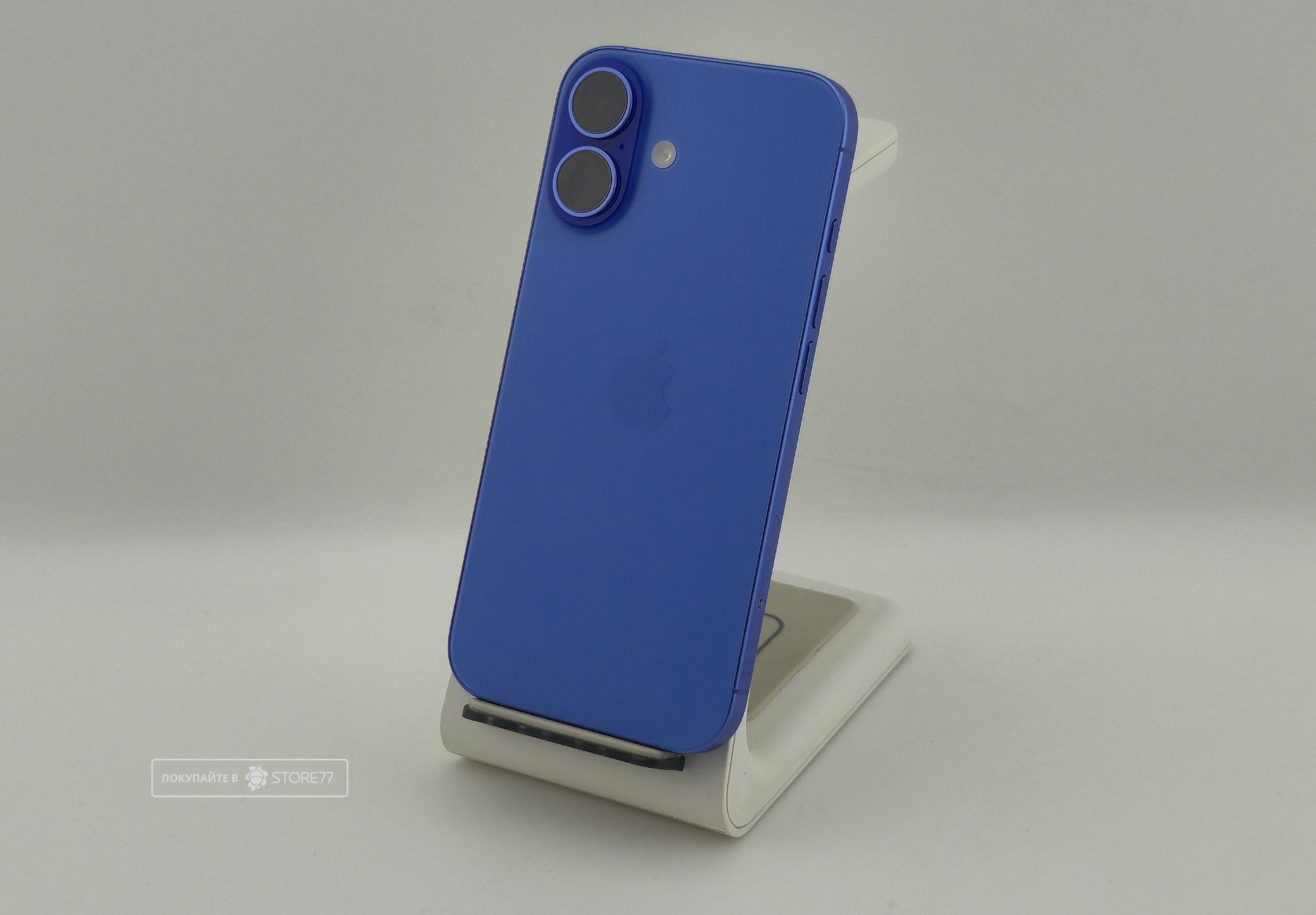 Телефон Apple iPhone 16 128 ГБ, цвет: ультрамарин (Ultramarine) (Восстановленный)
